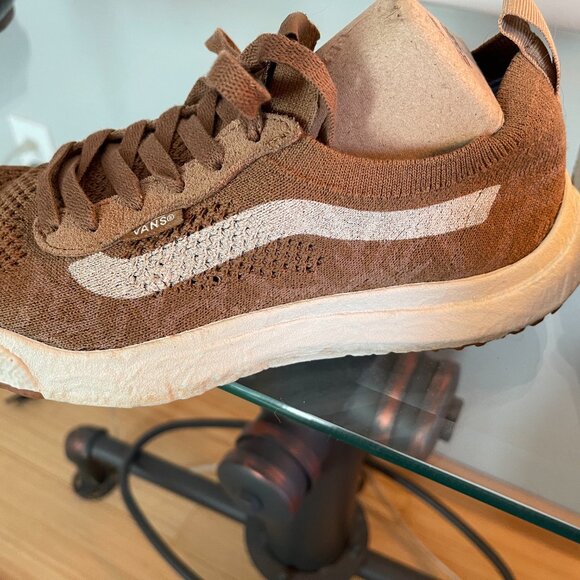 Vans Sneakers - 8.5 carmel brown - Picture 2 of 7